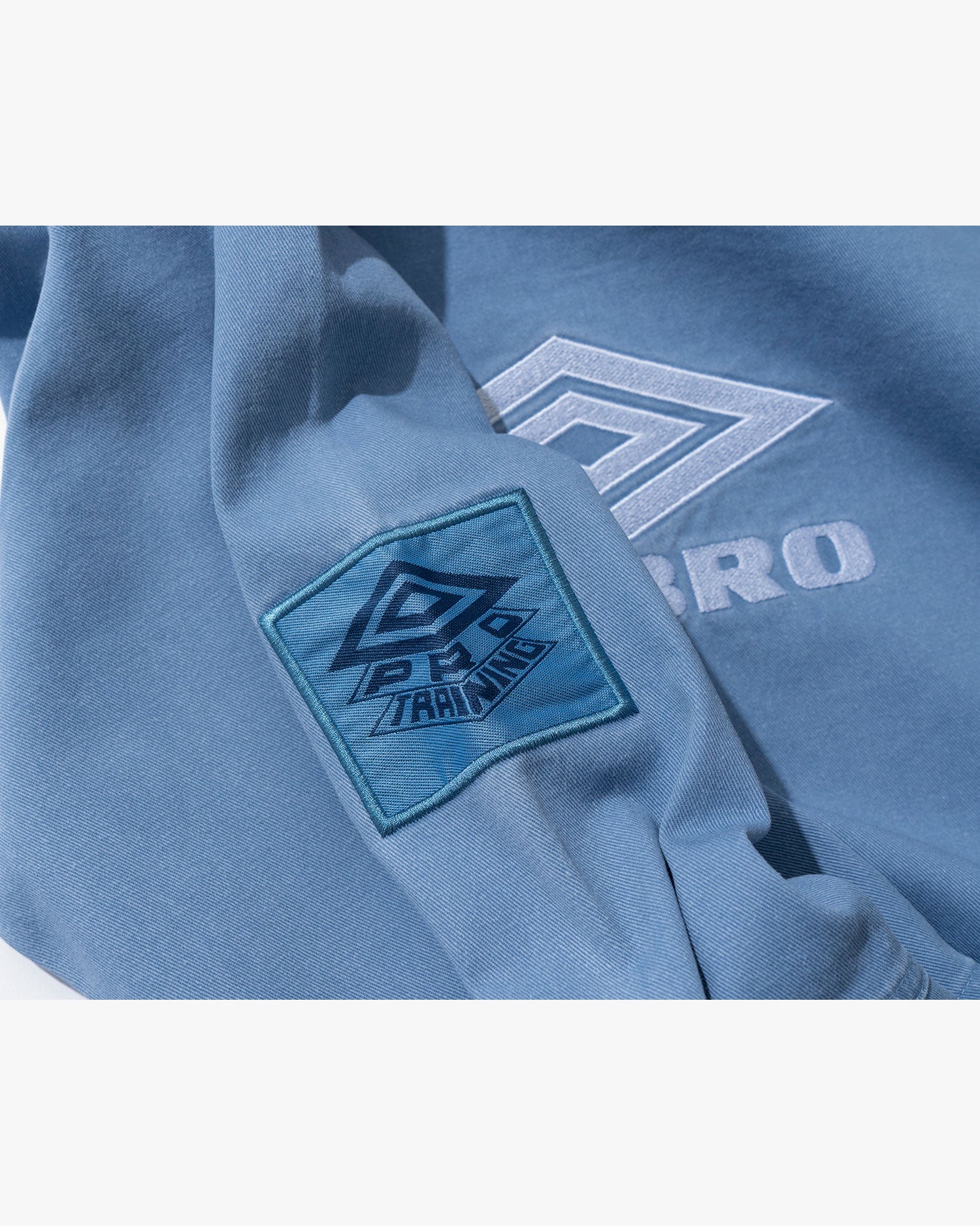 ICONIC DRILL TOP｜UMBRO HOUSE(アンブロハウス)公式通販｜アイ